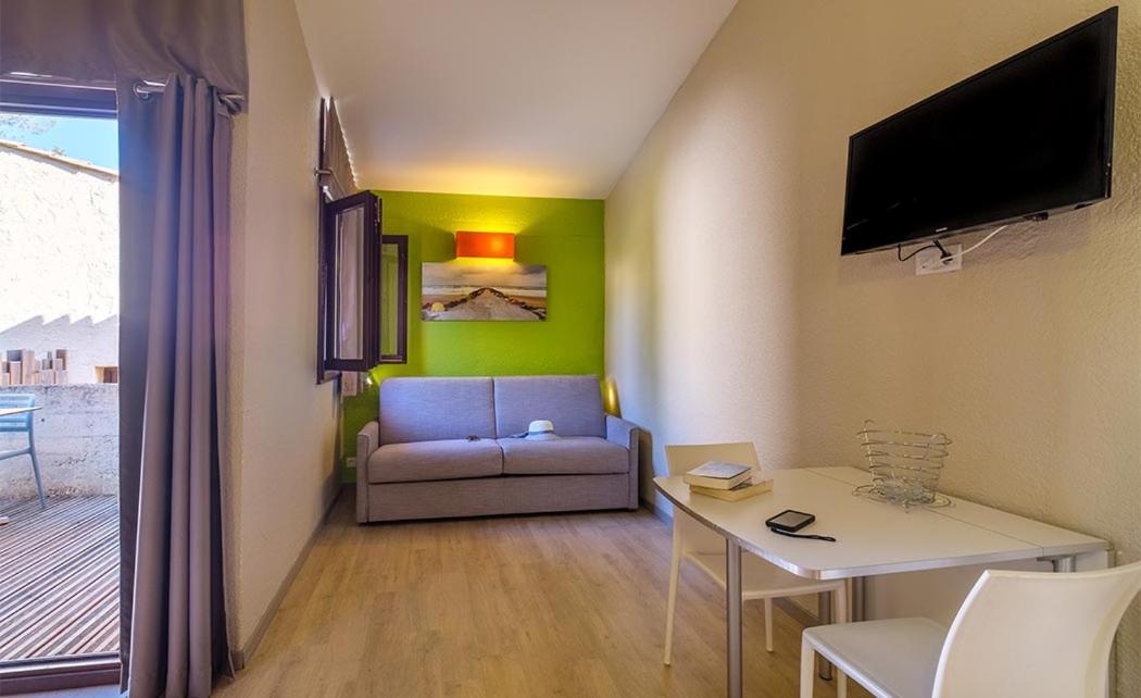 فندق Belambra Clubs La Colle-Sur-Loup - Les Terrasses De Saint-Paul De Vence المظهر الخارجي الصورة